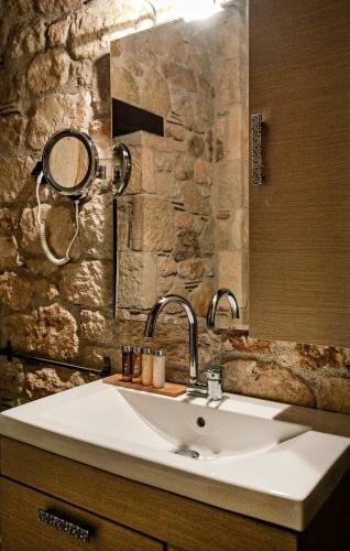 Nefeli Luxury Villas