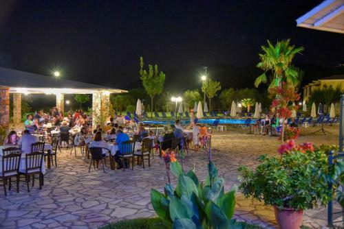 Aparthotel Perdika Resort