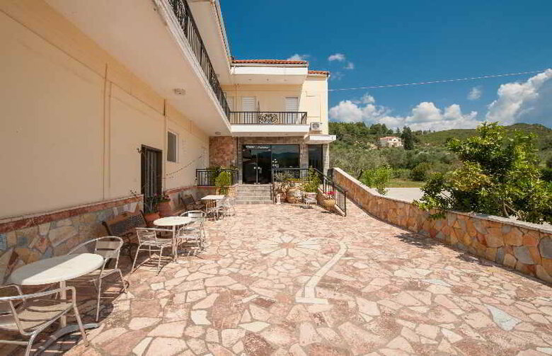 Athina Hotel