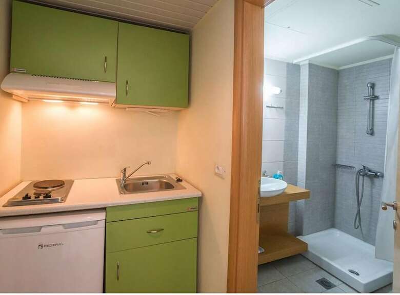 Aparthotel Athina Beach Hotel