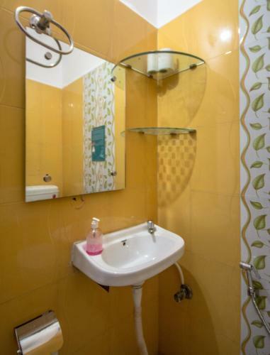 Hostal Bob Marley Cafe And Hostel Agra