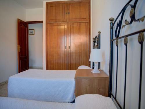 Comfortable Holiday Home In Combarro With Seaviews