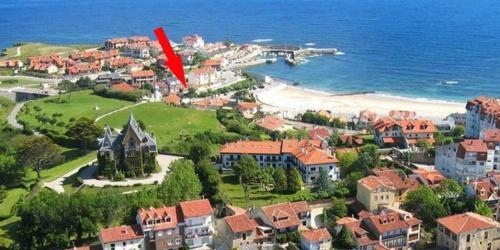 Apartamento Buhardilla Comillas Beach En Primera L�nea de Playa, Wifi