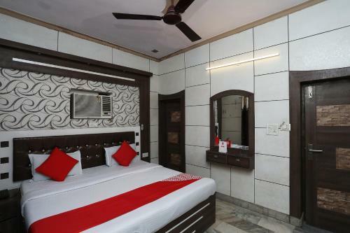 Oyo 29411 Hotel Vanshika