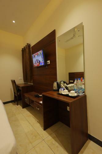 The Grand Tree Hotel