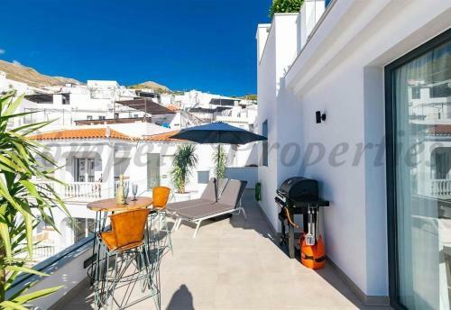Luxury Apartment In C�mpeta