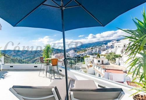 Luxury Apartment In C�mpeta