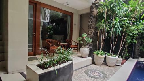 Hotel Su's Cottages Legian