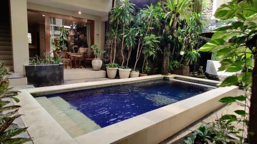 Hotel Su's Cottages Legian