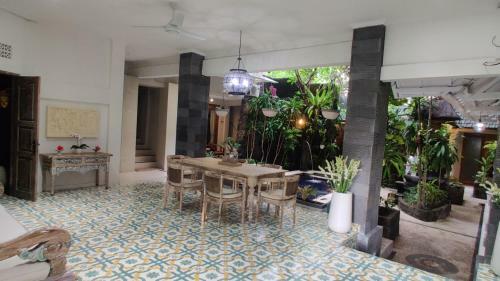 Hotel Su's Cottages Legian