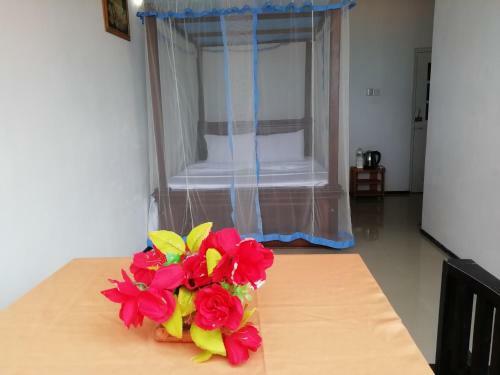 Hotel Rainbow Beach Resort