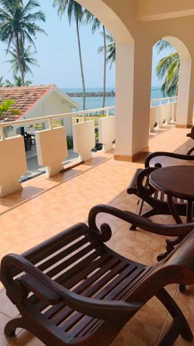 Hotel Shangrela Beach Resort By Ark