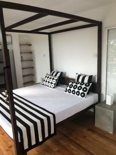 Green Parrot Beachvilla - Private Pool - 6 Pers