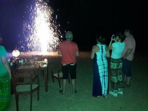 Hostal Garland Beach Villa