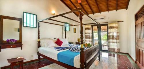 Hostal Garland Beach Villa