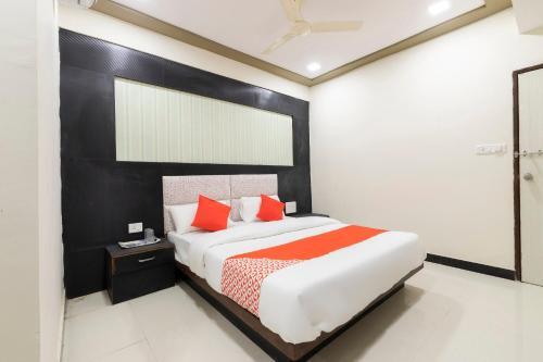 Oyo Flagship 48619 Hotel Anushri Villa