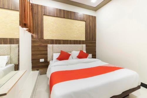 Oyo Flagship 48619 Hotel Anushri Villa