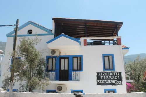 Hostal Lizo Hotel