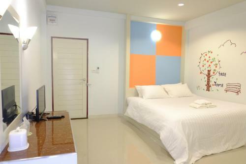 Hotel Juntima Place At Amphawa