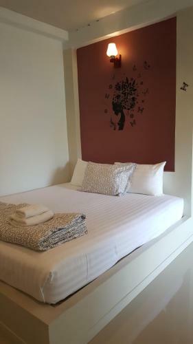 Hotel Juntima Place At Amphawa