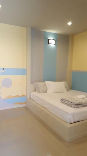Hotel Juntima Place At Amphawa