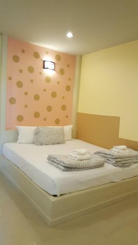 Hotel Juntima Place At Amphawa