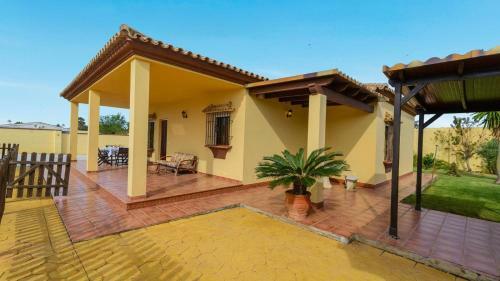Chalet Carbonera Conil de La Frontera By Ruralidays