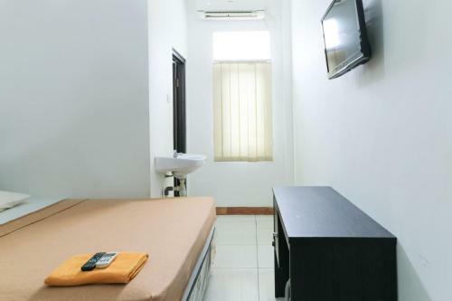Hostal Riviera Residence
