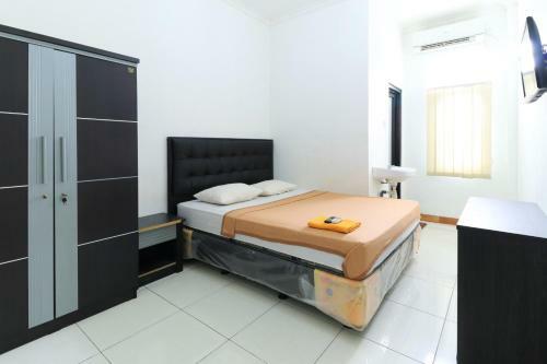 Hostal Riviera Residence