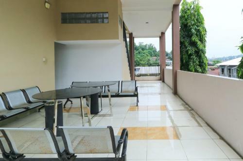 Hostal Riviera Residence