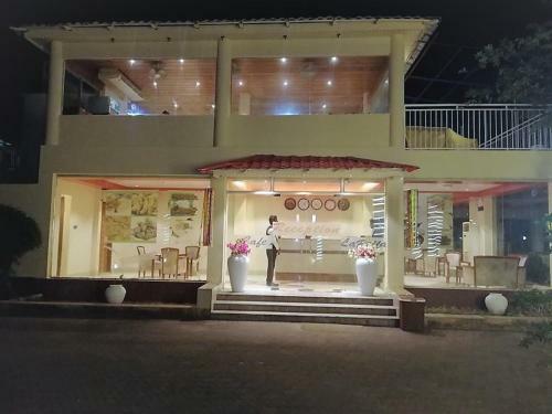 Hotel La Bella Resort ?? ???? ???????
