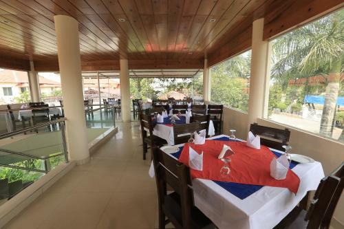 Hotel La Bella Resort ?? ???? ???????