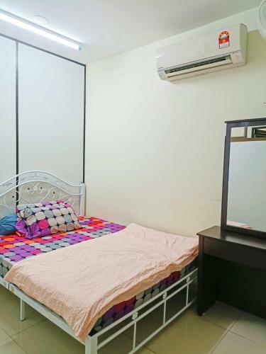 Jelutong Georgetown Double Storey 15pax Not For Party