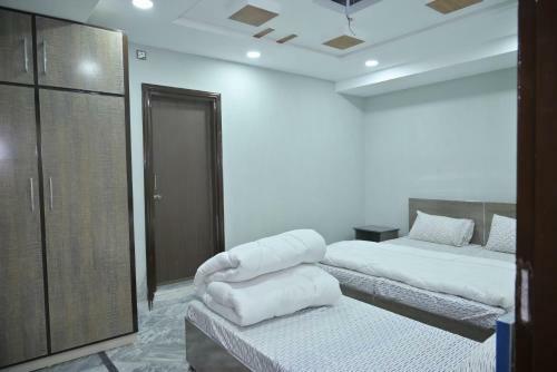Hotel Royal Suites