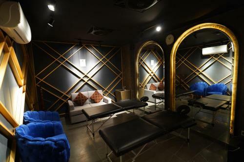 Oxygym Club Hotel & Suites
