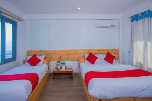 Mount Princess Hotel