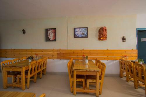 Mount Princess Hotel