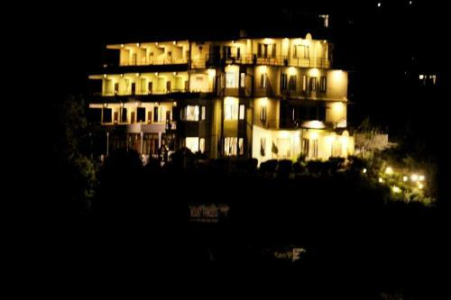 Mount Princess Hotel
