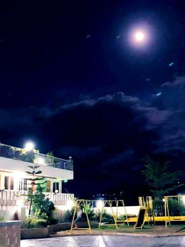 Apartamento Moonlight Place 321-free Breakfast For 2!