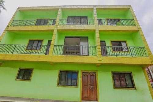 Hotel Oyo 81880 Ocean Holidays