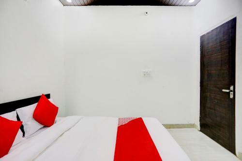 Oyo Flagship 80414 Hotel Keshav Residency
