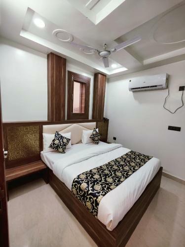Hotel Royal Vrindavan