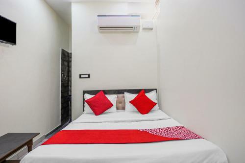 Oyo 82117 Hotel Renuka