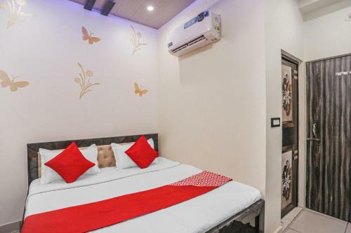 Oyo 82117 Hotel Renuka