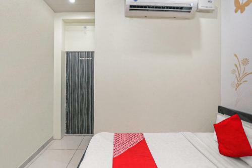 Oyo 82117 Hotel Renuka