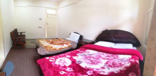 Shah Qulli Inn Hotel