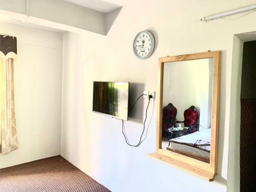 Hostal Naveed Tourist Inn
