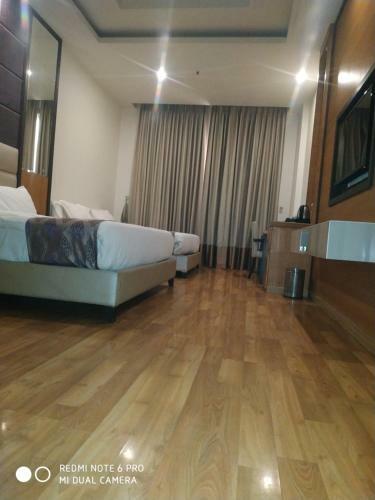 Palm Green Hotel And Resorts