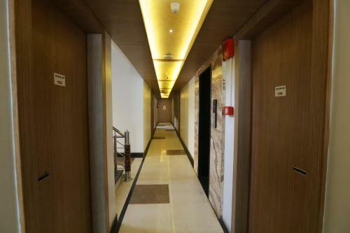 Hotel Pride Inn