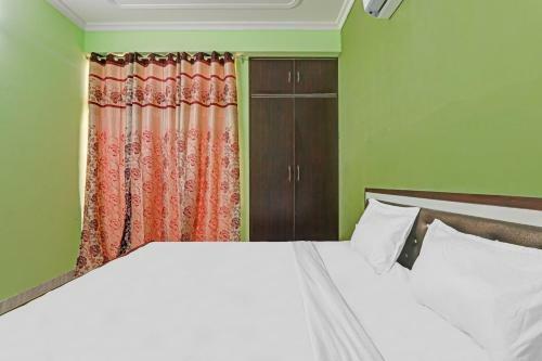 Hotel Oyo 84011 Happy Stay Inn